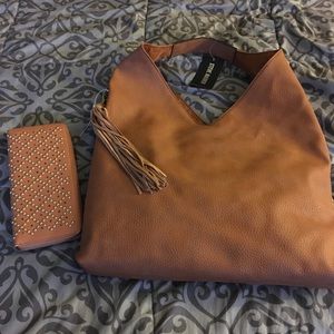Steve Madden Purse NWT & FREE WALLET